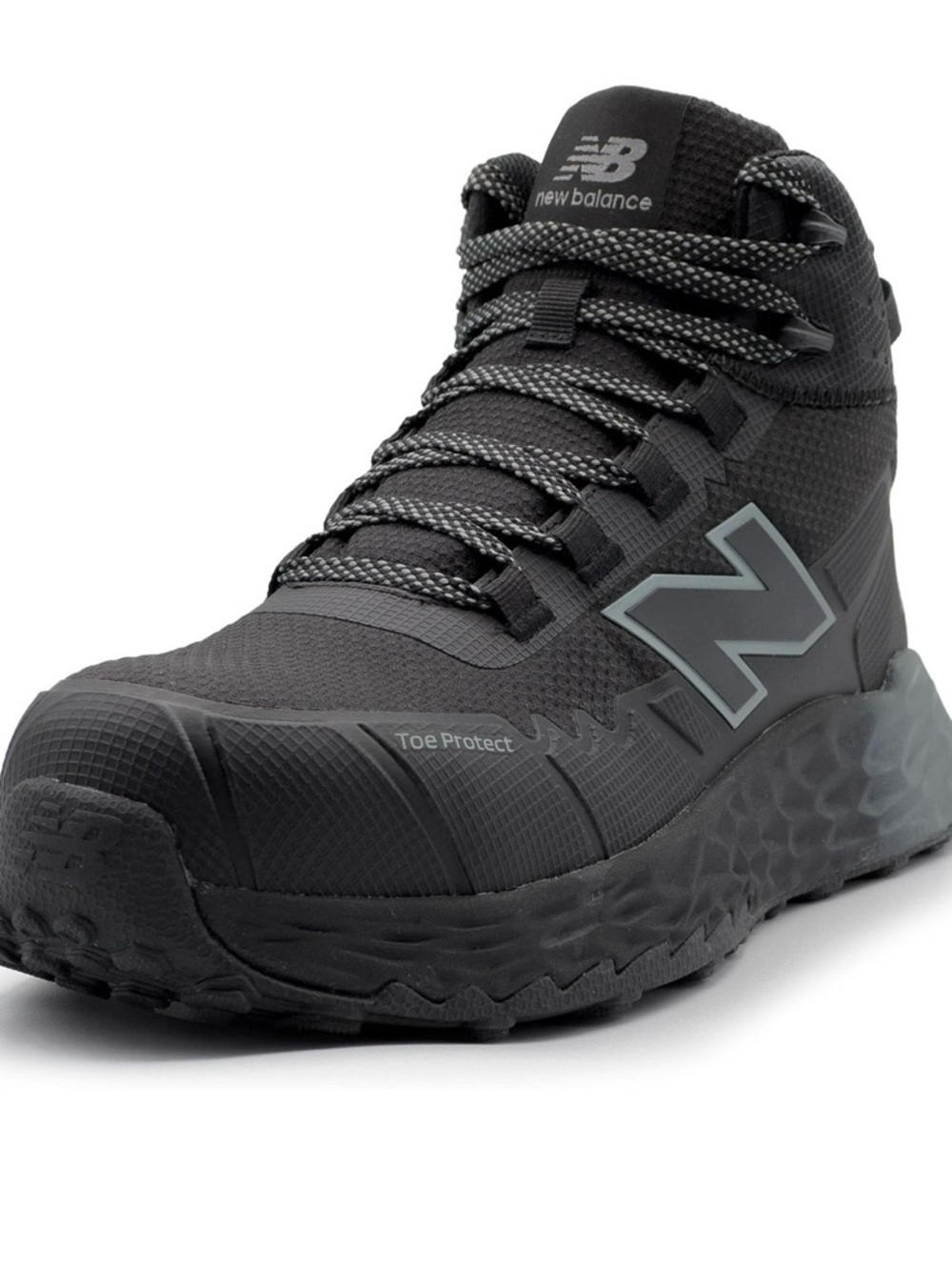New Balance Men’s Black High-Top Trail Sneaker